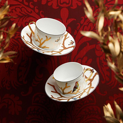 Coffee Cups & Saucers