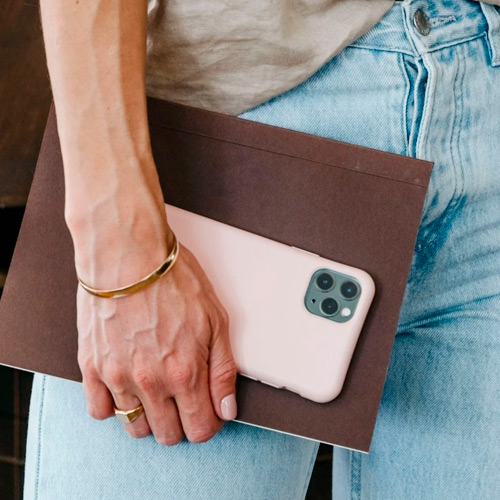 iPad & iPhone Accessories