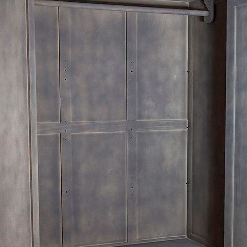 Cabinets & Hutches